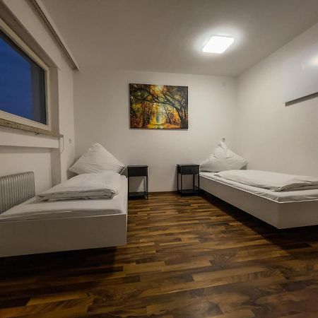 Budget Studio - 2 Einzelbetten - Parkplatz Dornbirn Exterior photo