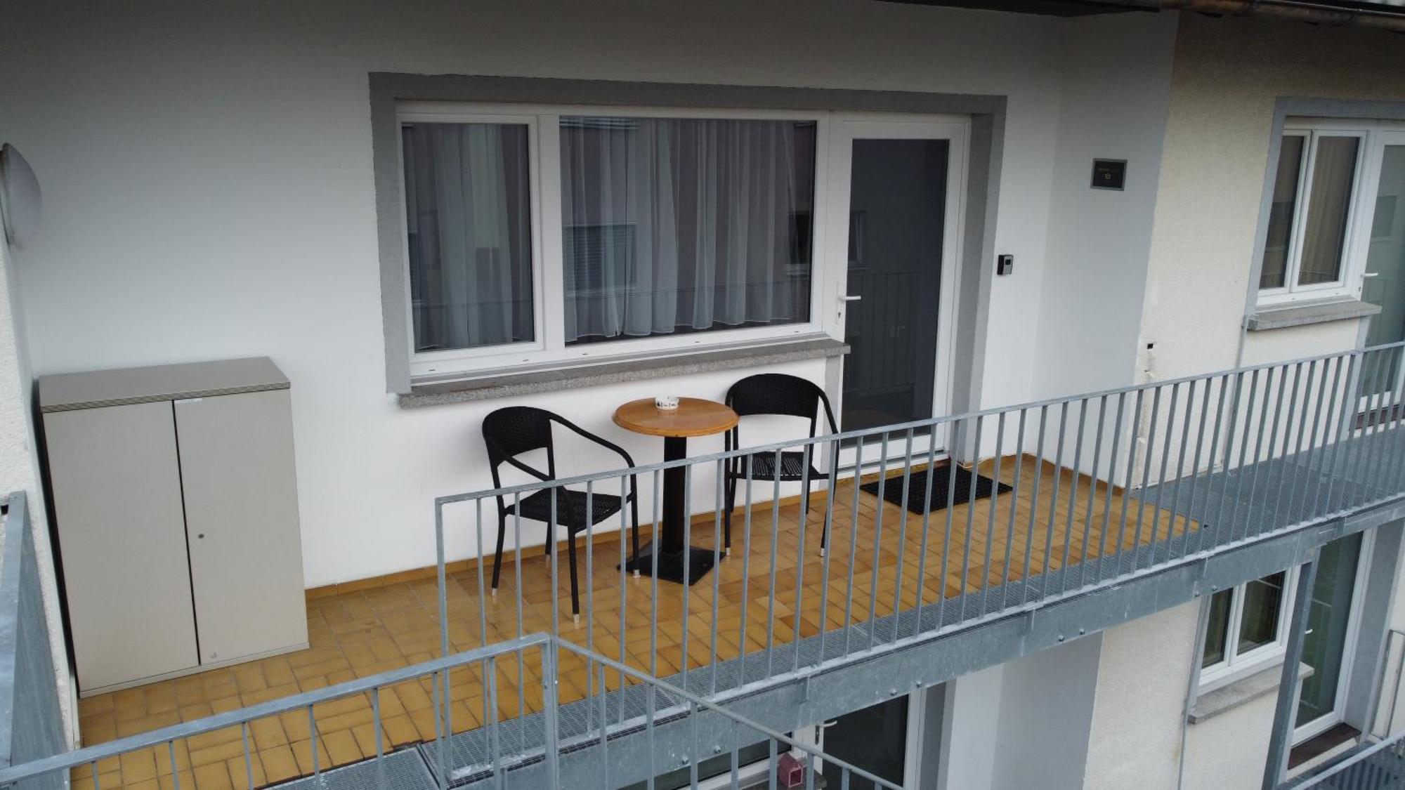 Budget Studio - 2 Einzelbetten - Parkplatz Dornbirn Exterior photo